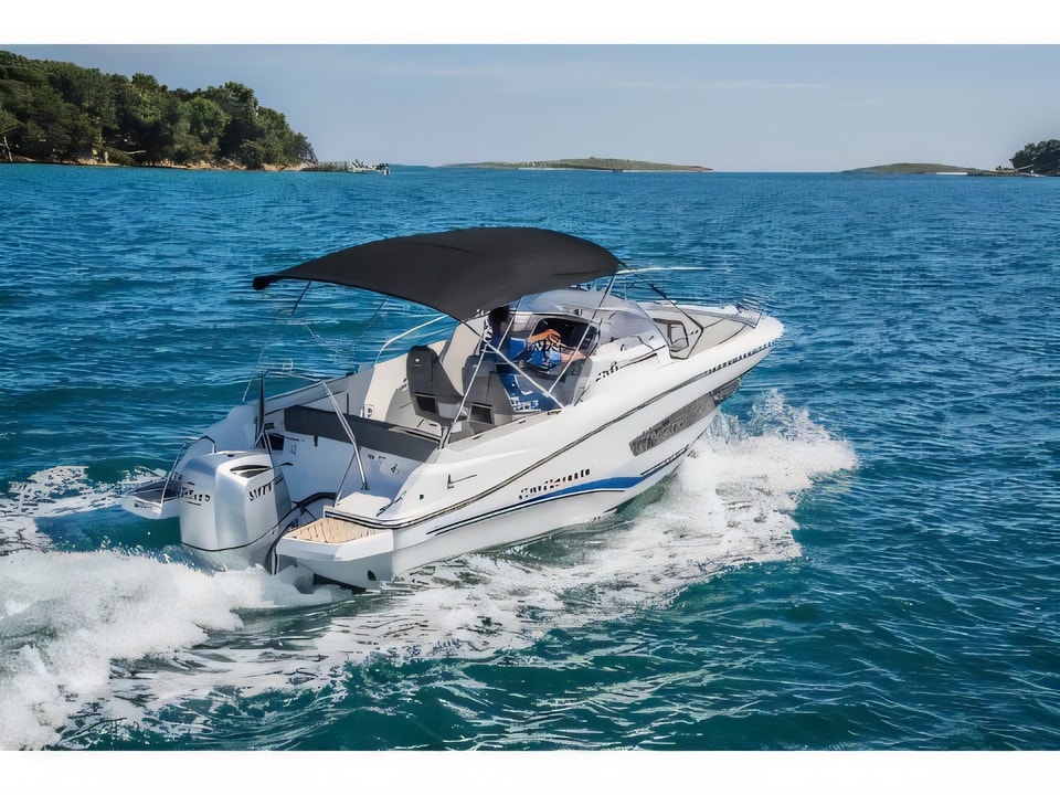 Exterior overview of Jeanneau Cap Camarat 7.5 WA SERIE 2 motor boat for charter from Pula Tehnomont Marina Veruda in the Istria / Kvarner sailing area Croatia