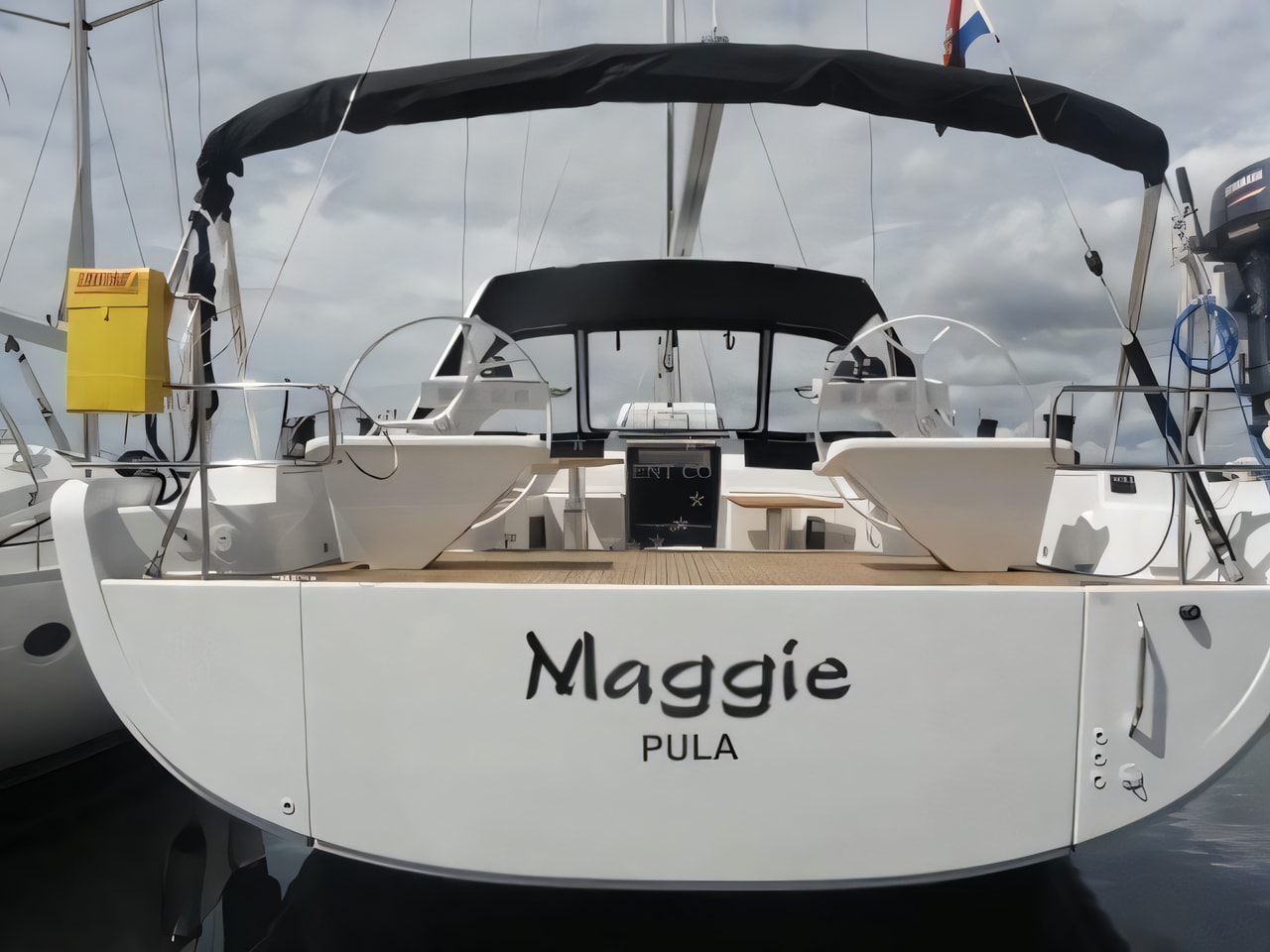 Exterior overview of Hanse 575 sail boat for charter from Pula Tehnomont Marina Veruda in the Istria / Kvarner sailing area Croatia