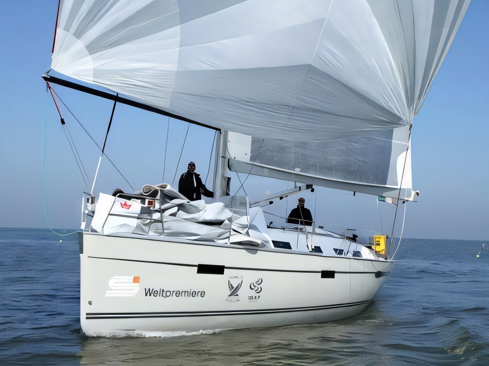 Exterior overview of Bavaria Cruiser 40S sail boat for charter from SCT Marina Trogir in the Split sailing area Croatia