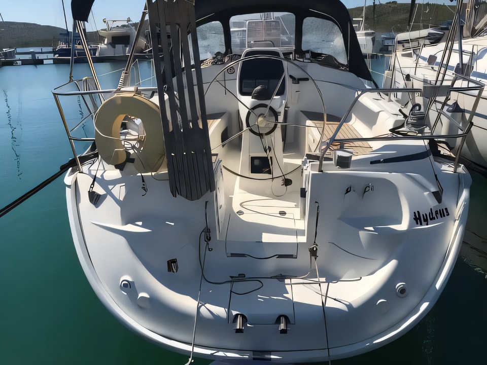 Exterior overview of Bavaria 33 Cruiser sail boat for charter from Pirovac Marina in the Kornati sailing area Croatia