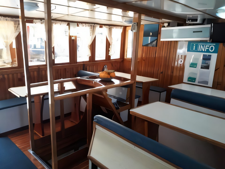 Interior of Gulet gulet or cruiser with 1 cabins Croatia yacht charter