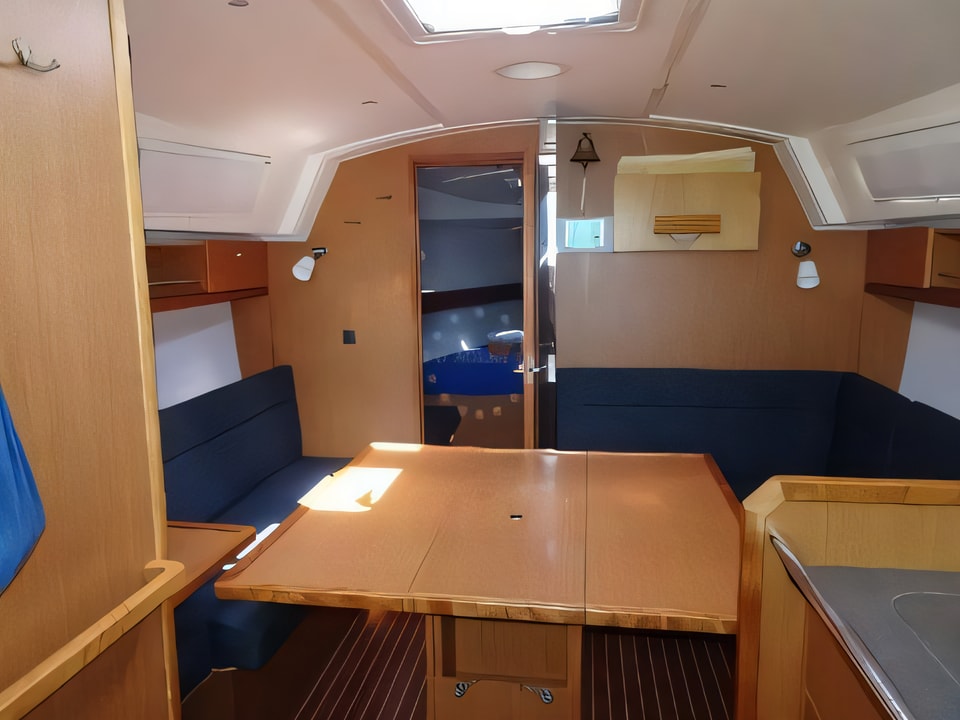 Bavaria 36 Cruiser yacht photo Croatia charter