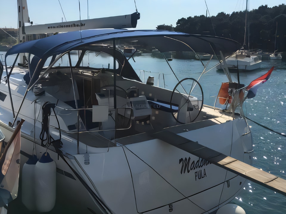 Exterior overview of Bavaria 46 Cruiser sail boat for charter from Pomer ACI Marina in the Istria / Kvarner sailing area Croatia