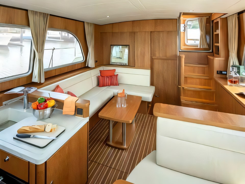 Interior of Linssen GS 40.0 AC motor boat with 3 cabins Croatia yacht charter
