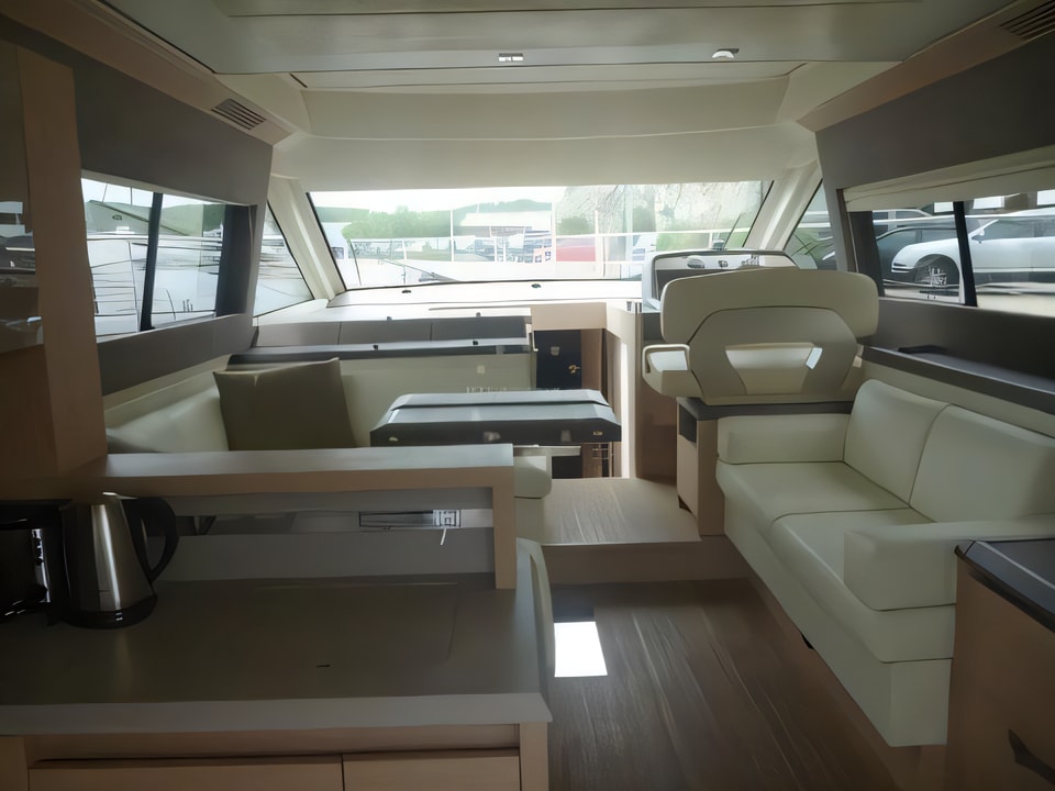 Interior of Monte Carlo 5 (3+1 cab.) motoryacht with 3 cabins Croatia yacht charter