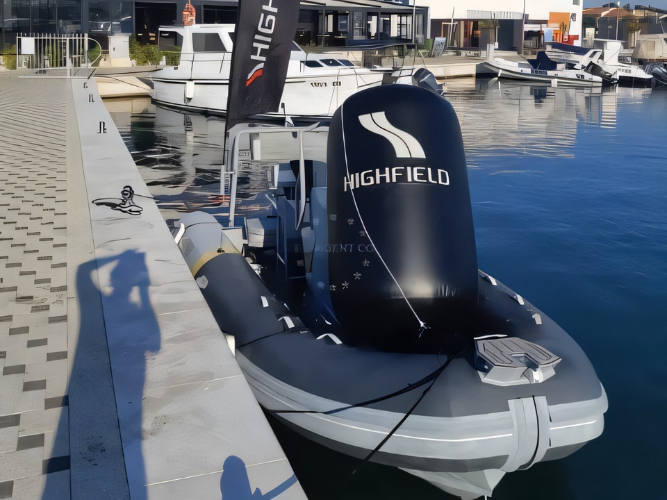 Interior of Highfield OM 540 motor boat with 0 cabins Croatia yacht charter