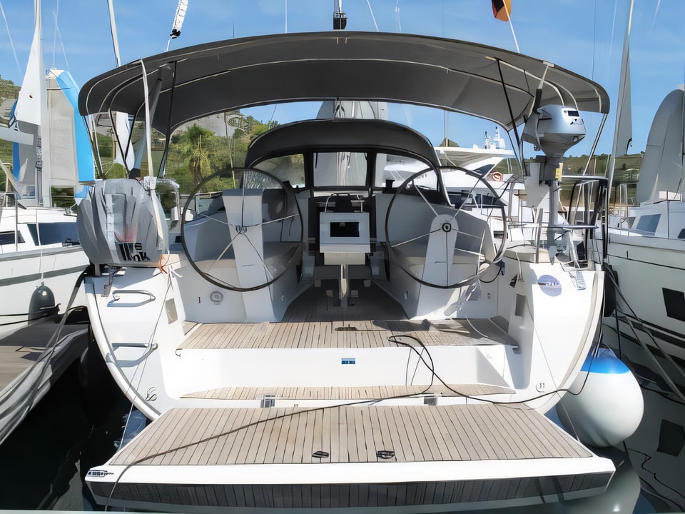Exterior overview of Bavaria Cruiser 41 sail boat for charter from Primosten Marina Kremik in the Sibenik sailing area Croatia