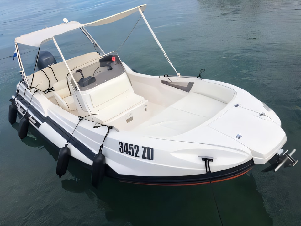 Exterior overview of Zar 57 motor boat for charter from Sukosan Brodogradiliste Filipi in the Zadar sailing area Croatia