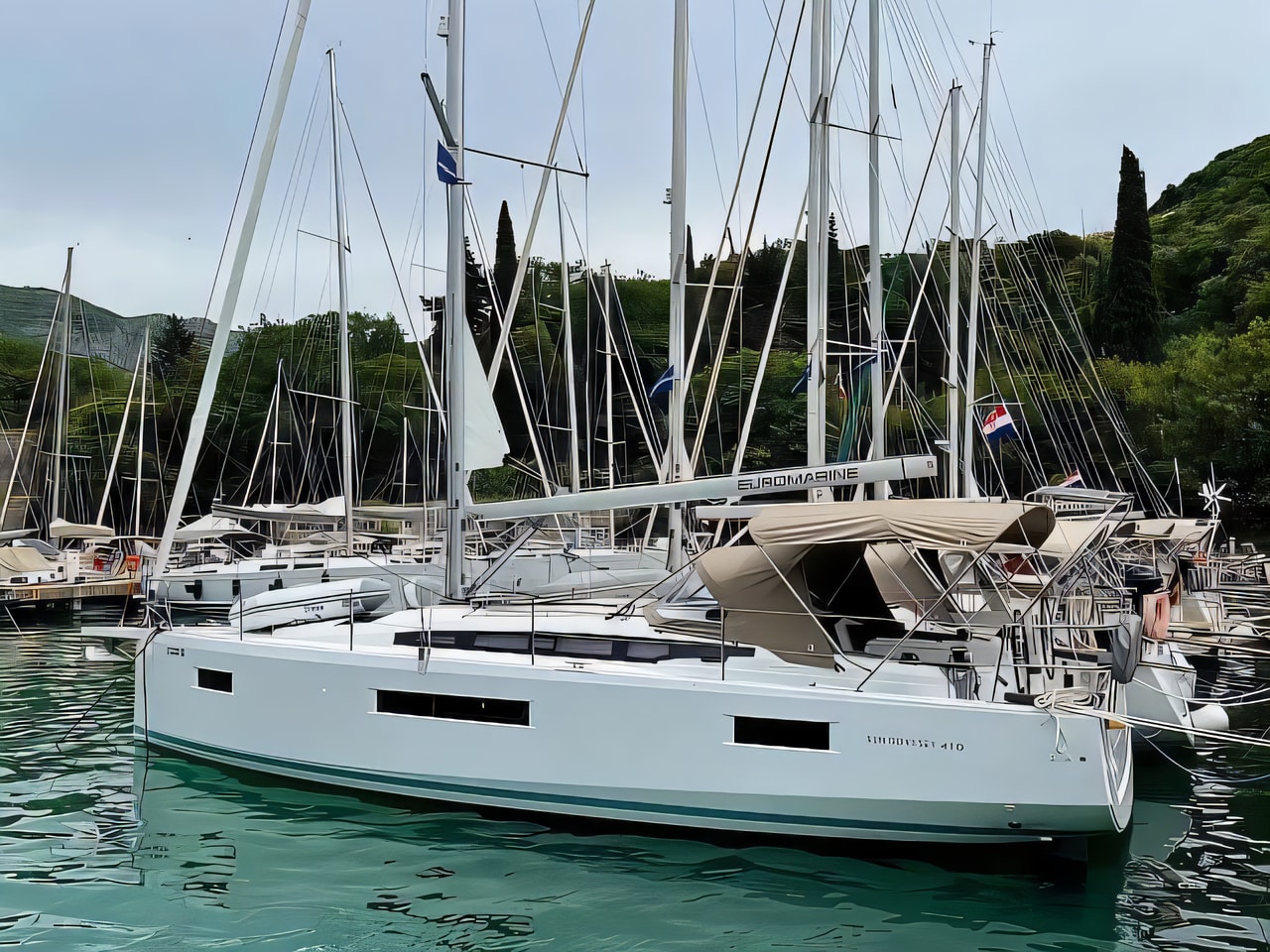 Exterior overview of Sun Odyssey 410 sail boat for charter from Pula ACI Marina in the Istria / Kvarner sailing area Croatia