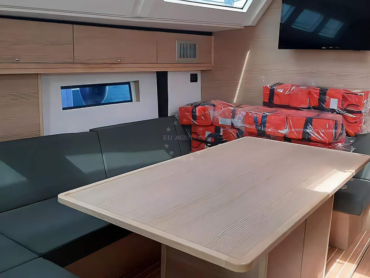 Layout of D&D Kufner 56 - 5 cab sail boat with 5 cabins Croatia yacht charter