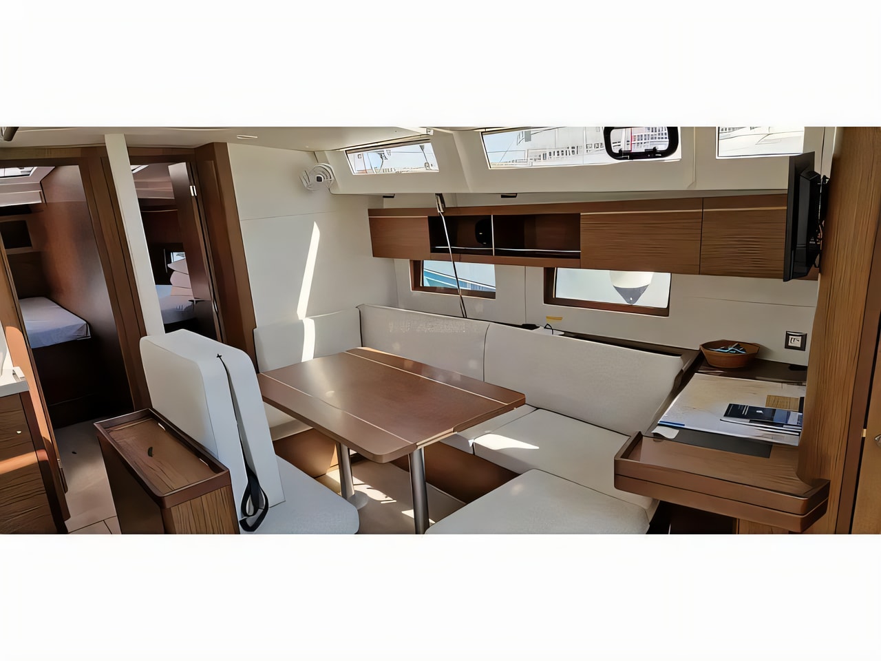 Layout of Oceanis 46.1 sail boat with 4 cabins Croatia yacht charter