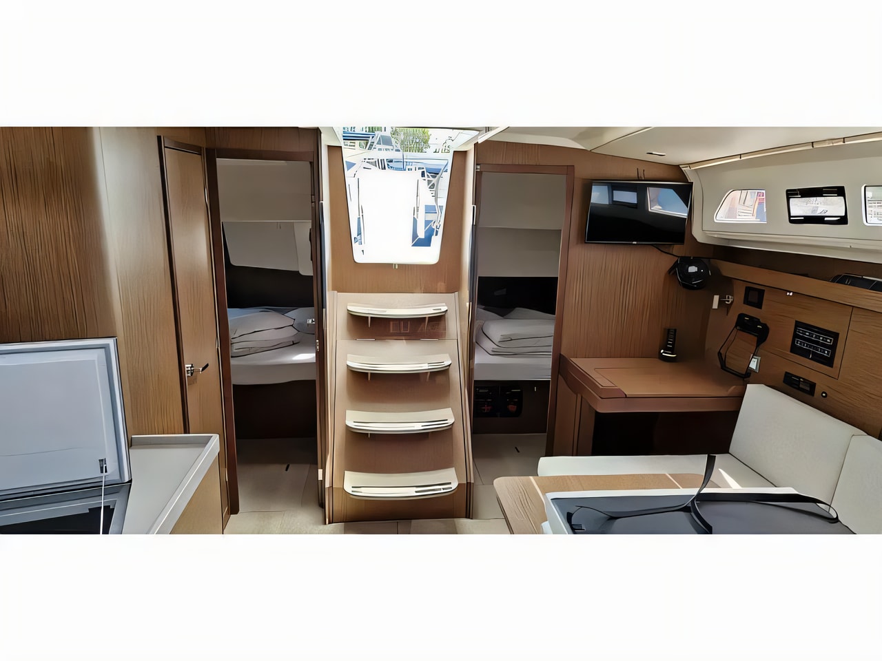Layout of Oceanis 40.1 sail boat with 3 cabins Croatia yacht charter