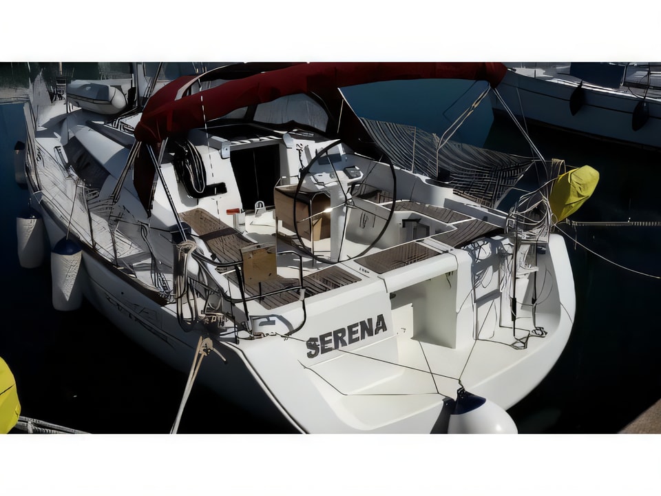 Exterior overview of Oceanis 37 sail boat for charter from Marina Medulin in the Istria / Kvarner sailing area Croatia