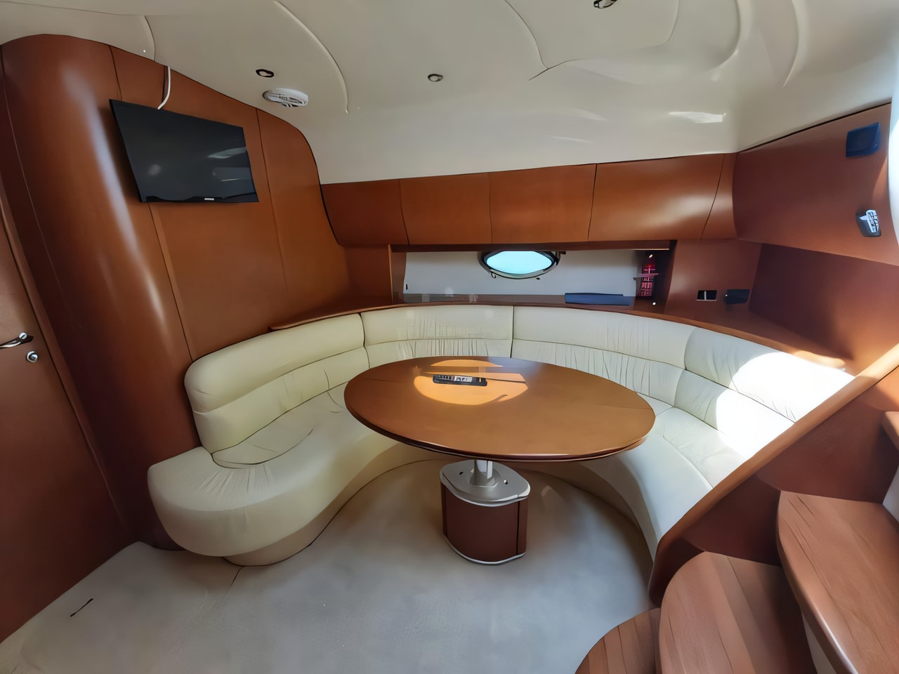 Layout of Gobbi 425 SC motor boat with 2 cabins Croatia yacht charter