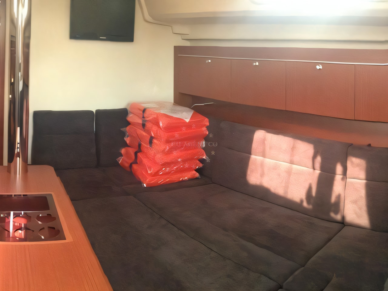Layout of Hanse 415 sail boat with 3 cabins Croatia yacht charter