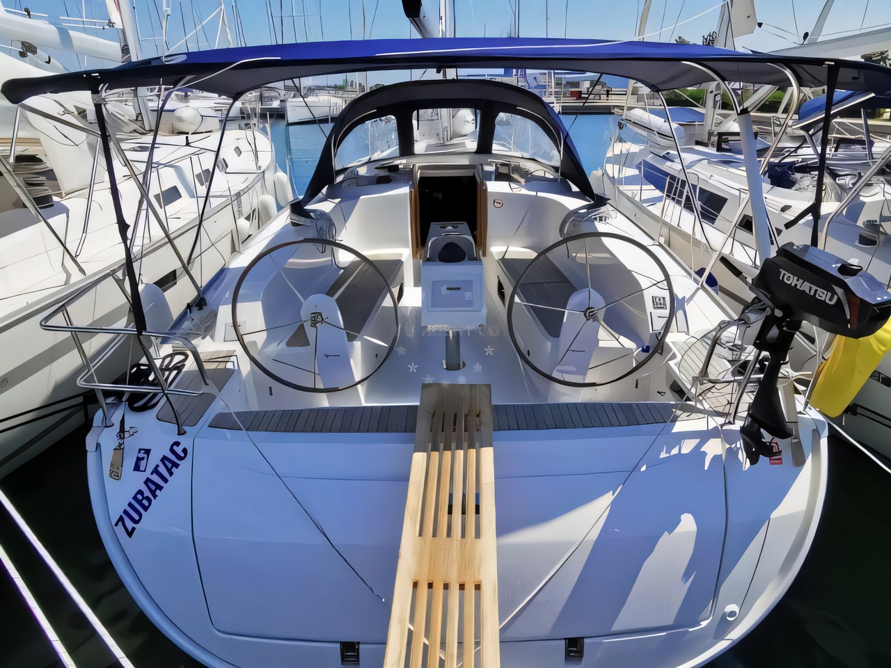 Exterior overview of Bavaria Cruiser 41 sail boat for charter from Sukosan Marina Dalmacija in the Zadar sailing area Croatia