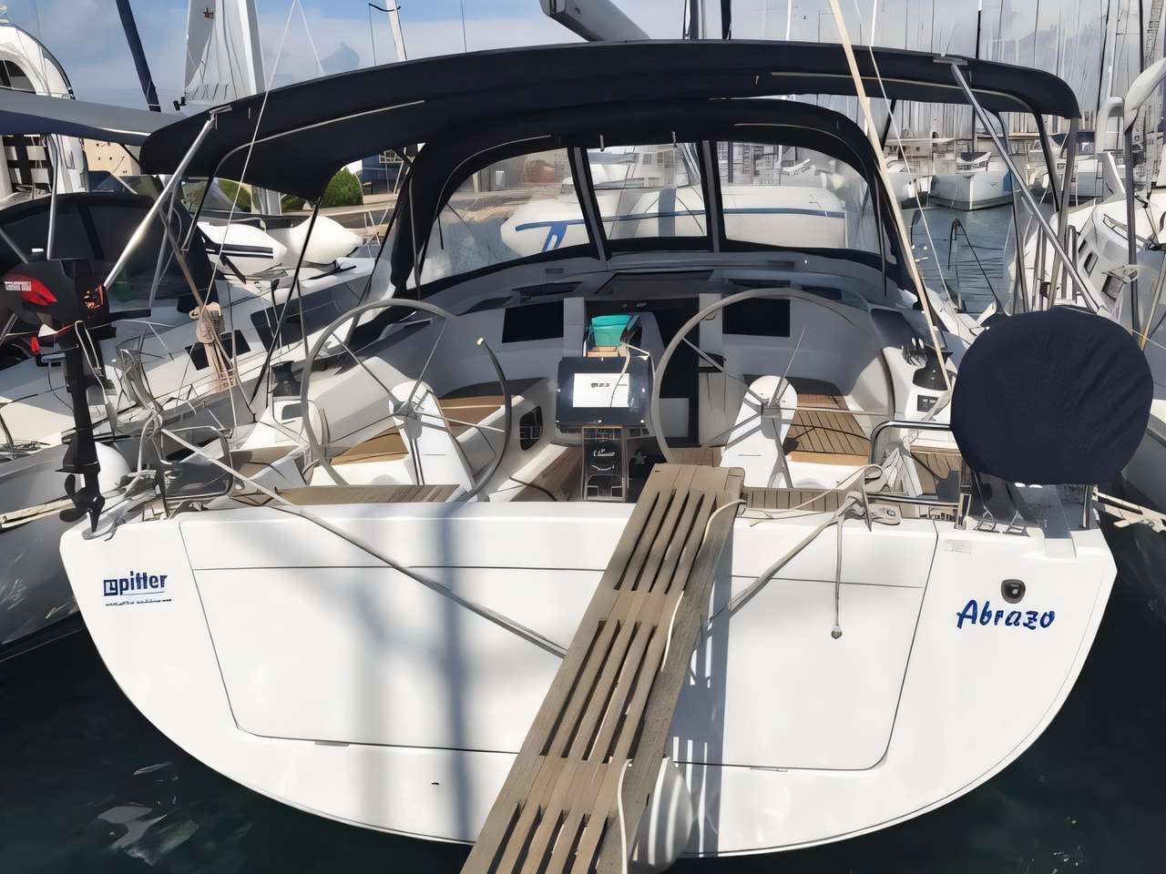 Exterior overview of Hanse 385 sail boat for charter from Pirovac Marina in the Kornati sailing area Croatia