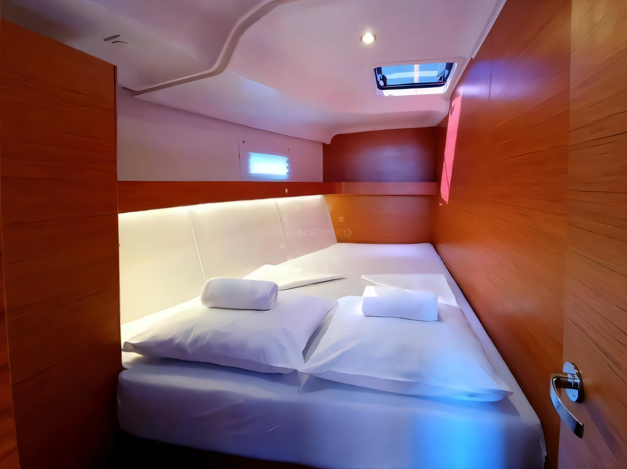 Layout of Elan 50 Impression sail boat with 5 cabins Croatia yacht charter
