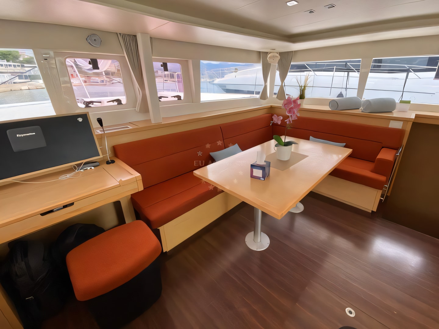Lagoon 450 Flybridge yacht photo Croatia charter