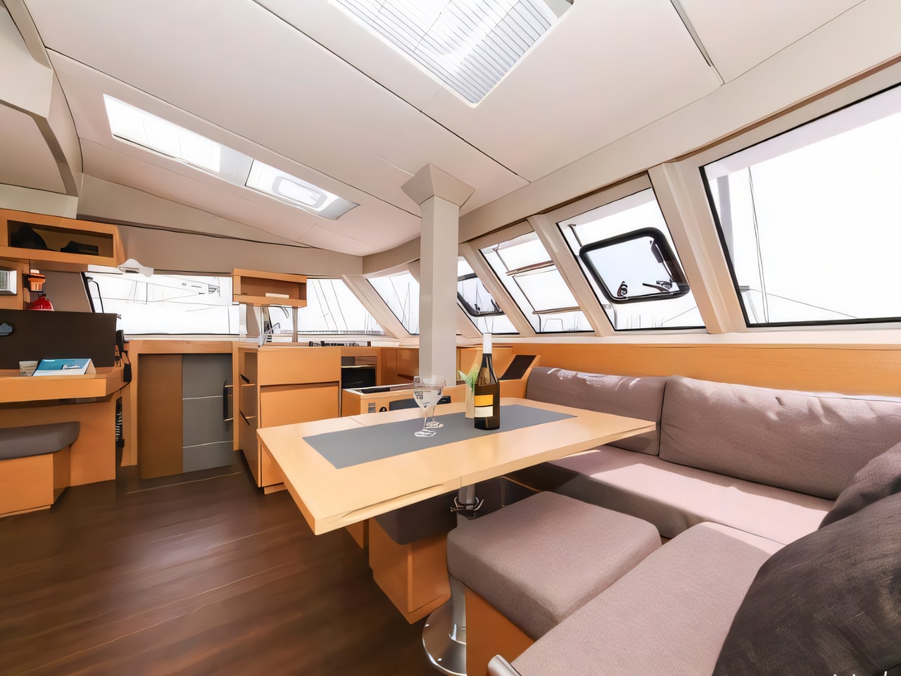 Nautitech 46 Fly yacht layout 6 cabins Croatia charter