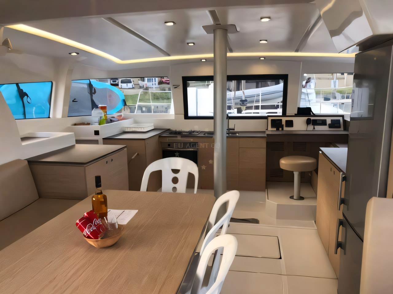 Layout of Bali 4.0 catamaran with 6 cabins Croatia yacht charter