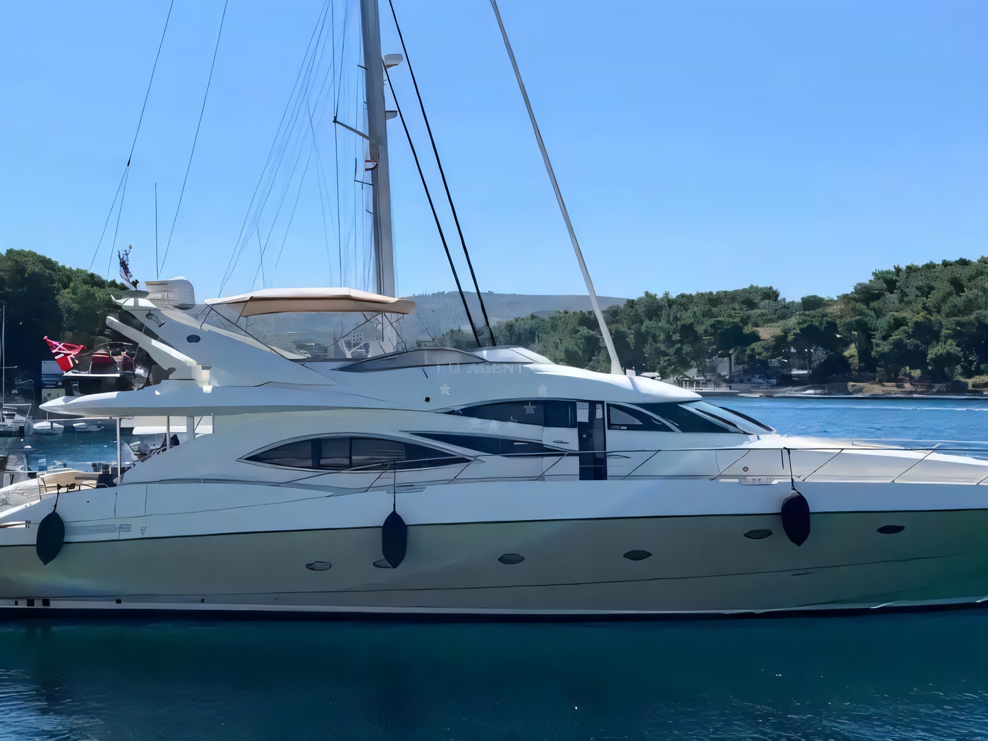 Exterior overview of Sunseeker 84 motoryacht for charter from Split ACI Marina in the Split sailing area Croatia
