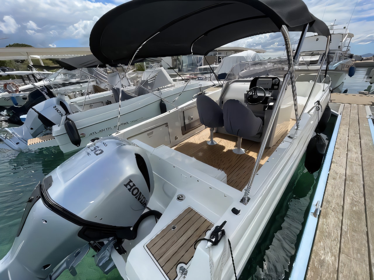 Layout of Atlantic 750 motor boat with 0 cabins Croatia yacht charter