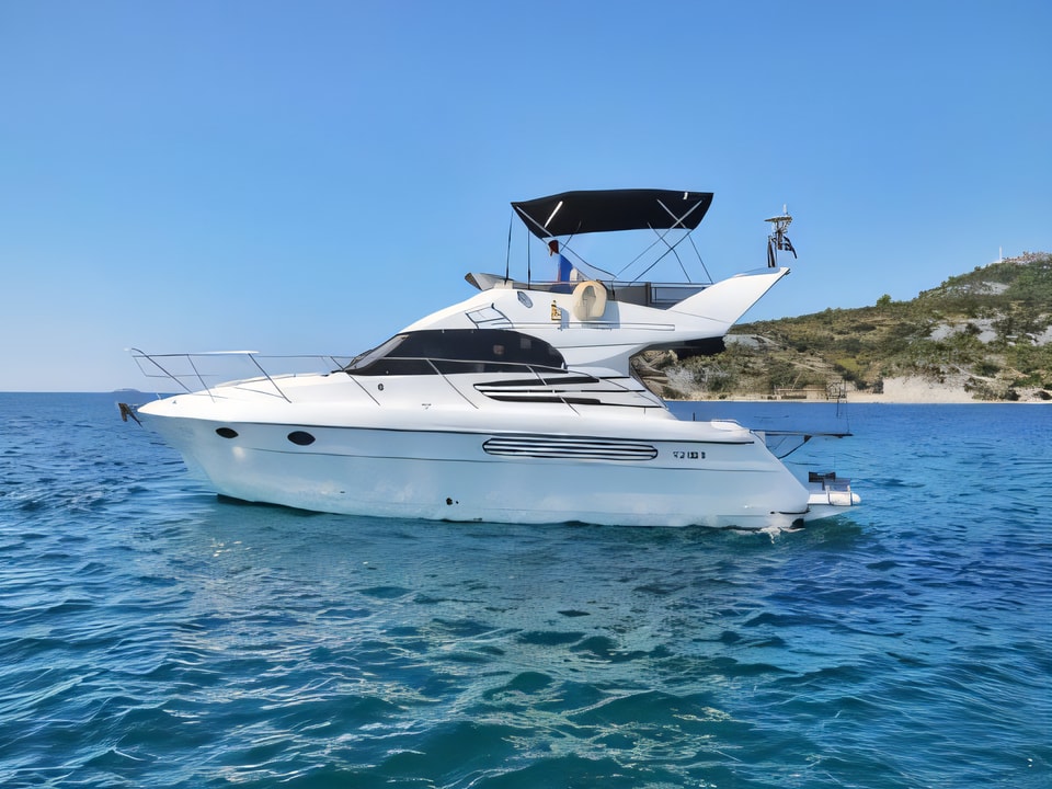 Fairline Phantom 40 motor boat for charter in Croatia