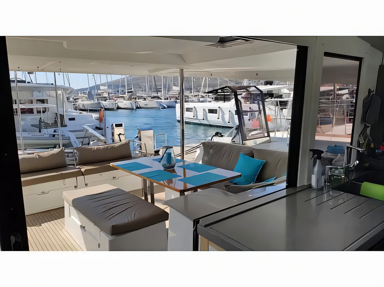 Layout of Saona 47 catamaran with 6 cabins Croatia yacht charter