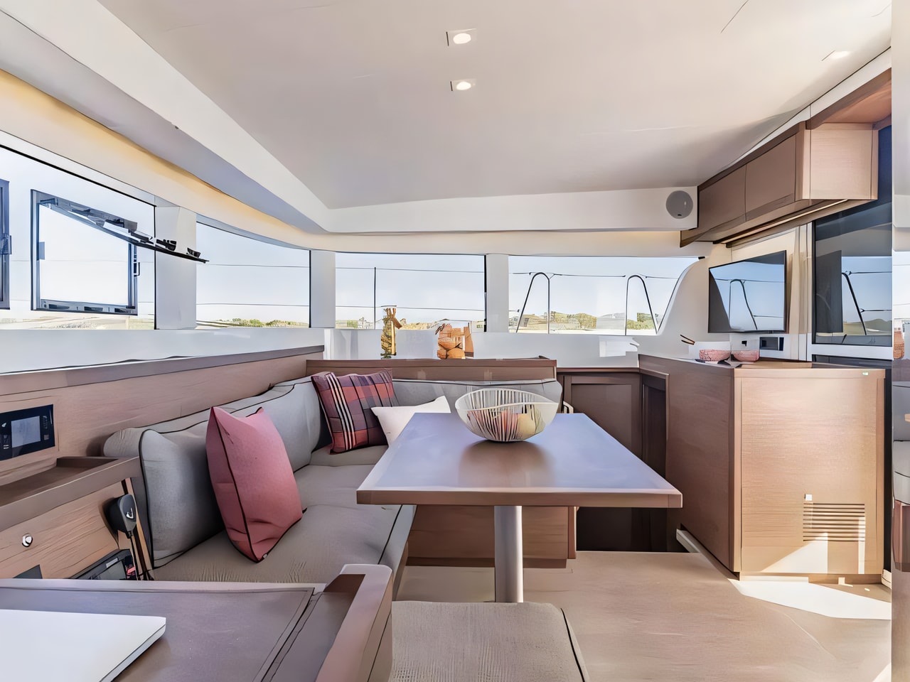 Layout of Lagoon 40 catamaran with 5 cabins Croatia yacht charter