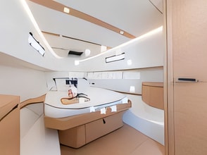 Pardo 38 yacht layout 2 cabins Croatia charter