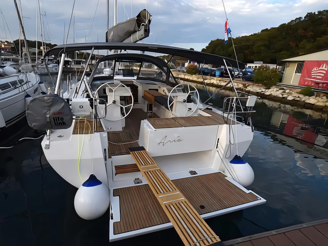 Exterior overview of Bavaria C45 Style sail boat for charter from Pula Tehnomont Marina Veruda in the Istria / Kvarner sailing area Croatia