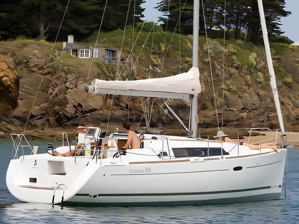 Exterior overview of Oceanis 34 sail boat for charter from Sibenik Marina Mandalina in the Sibenik sailing area Croatia