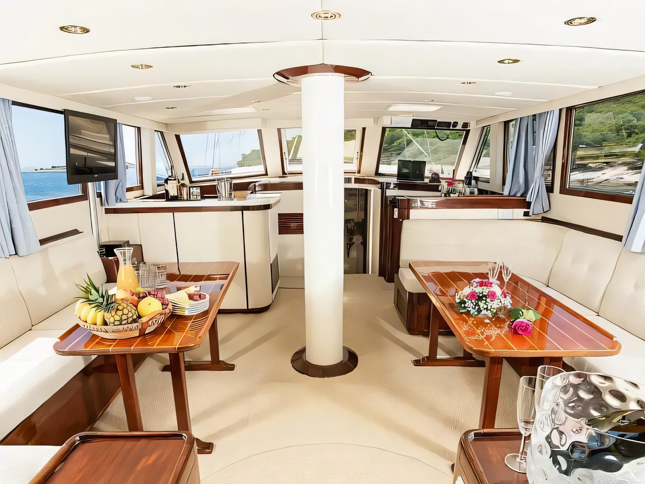 Layout of Gulet Fortuna gulet or cruiser with 6 cabins Croatia yacht charter