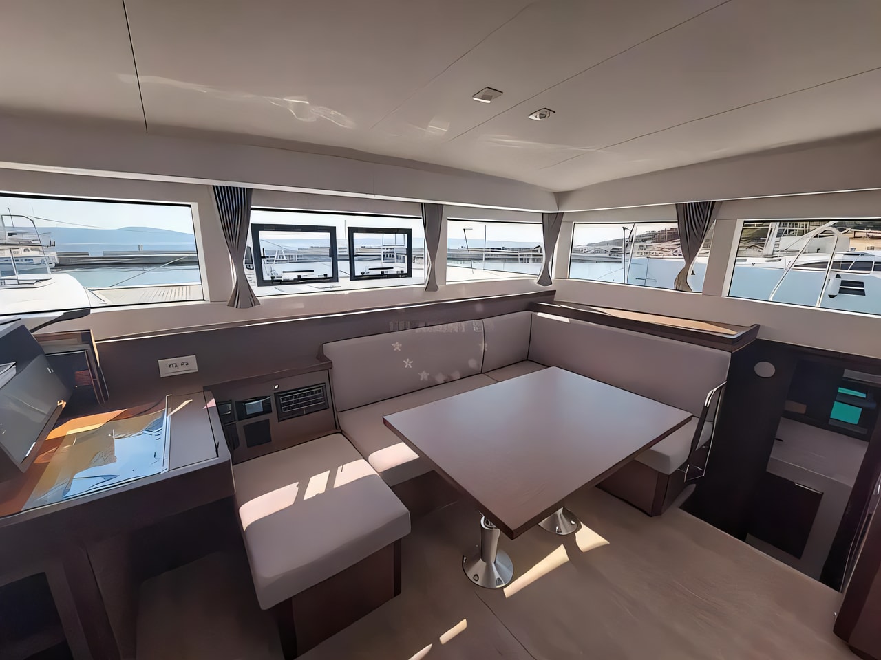 Layout of Lagoon 40 catamaran with 4 cabins Croatia yacht charter