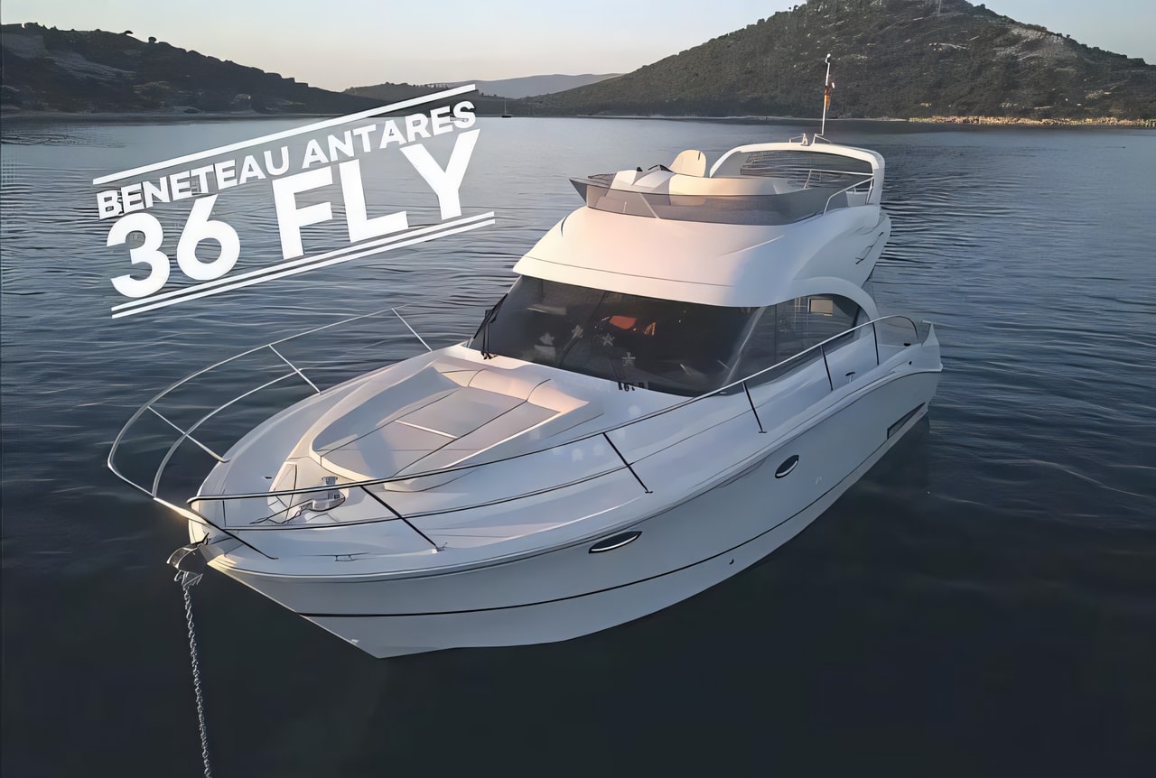 Exterior overview of Beneteau Antares 36 motor boat for charter from Pula Marina Polesana in the Istria / Kvarner sailing area Croatia