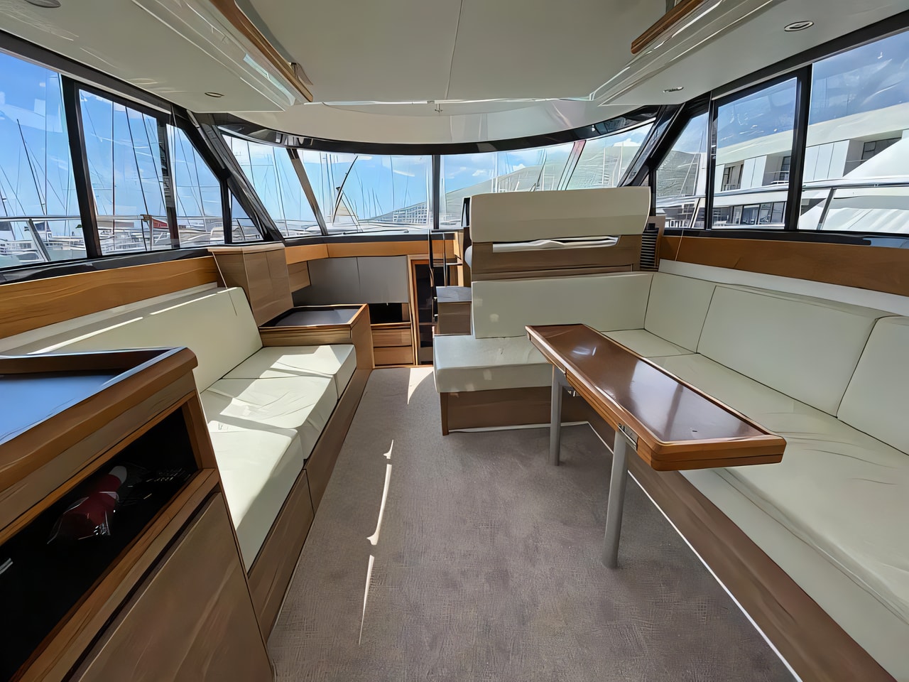 Layout of Sealine F450 motor boat with 3 cabins Croatia yacht charter