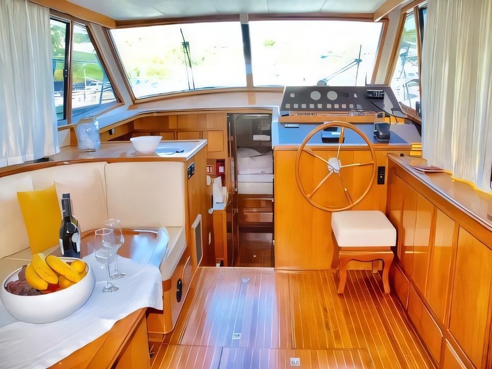 Interior of Yaretti 1570 Heck motoryacht with 3 cabins Croatia yacht charter