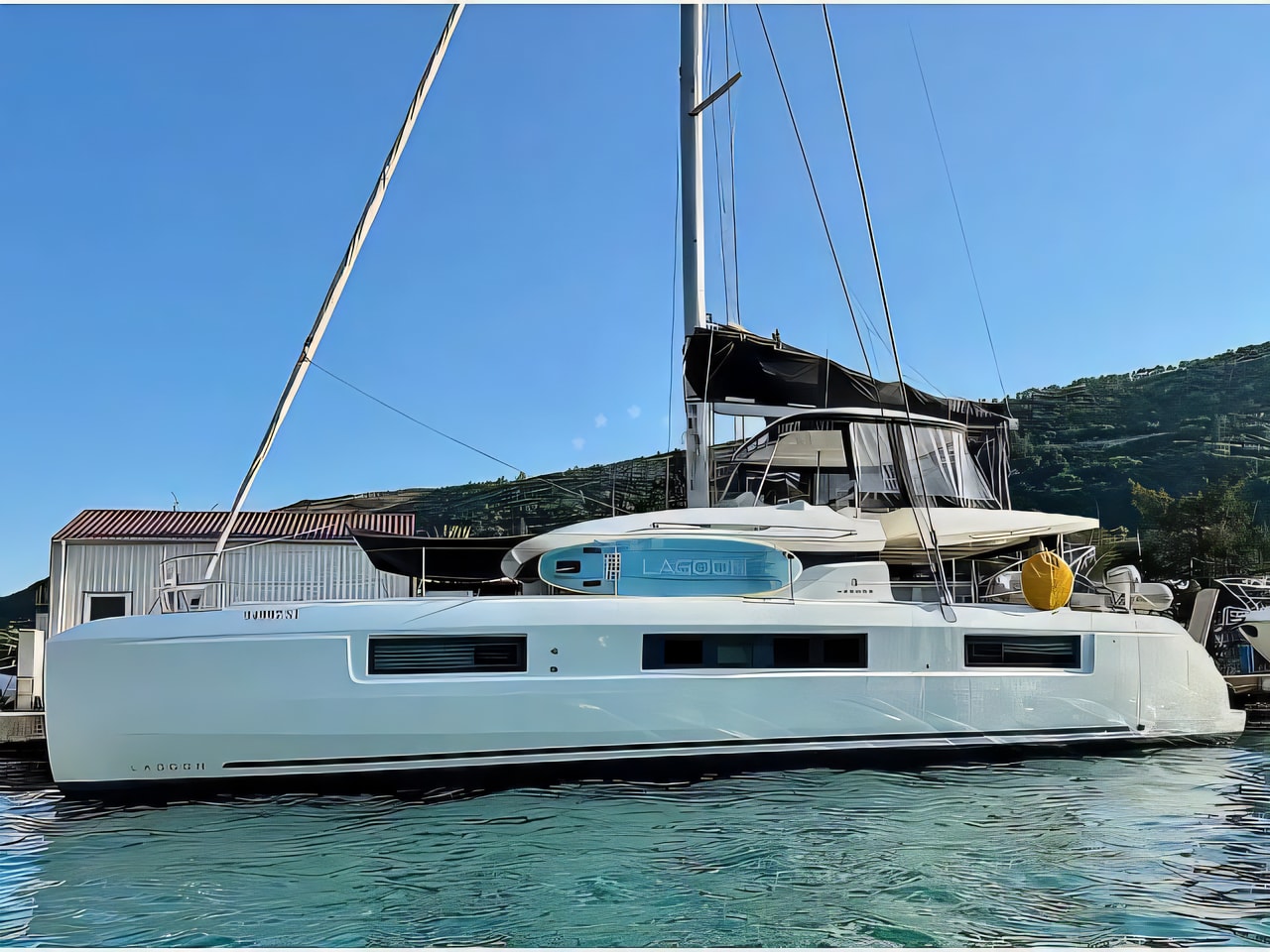 Exterior overview of Lagoon 50 catamaran for charter from Kastela Gomilica Marina in the Split sailing area Croatia