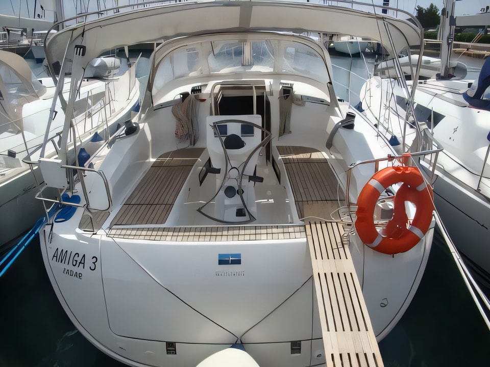 Exterior overview of Bavaria Cruiser 36 sail boat for charter from Sukosan Marina Dalmacija in the Zadar sailing area Croatia