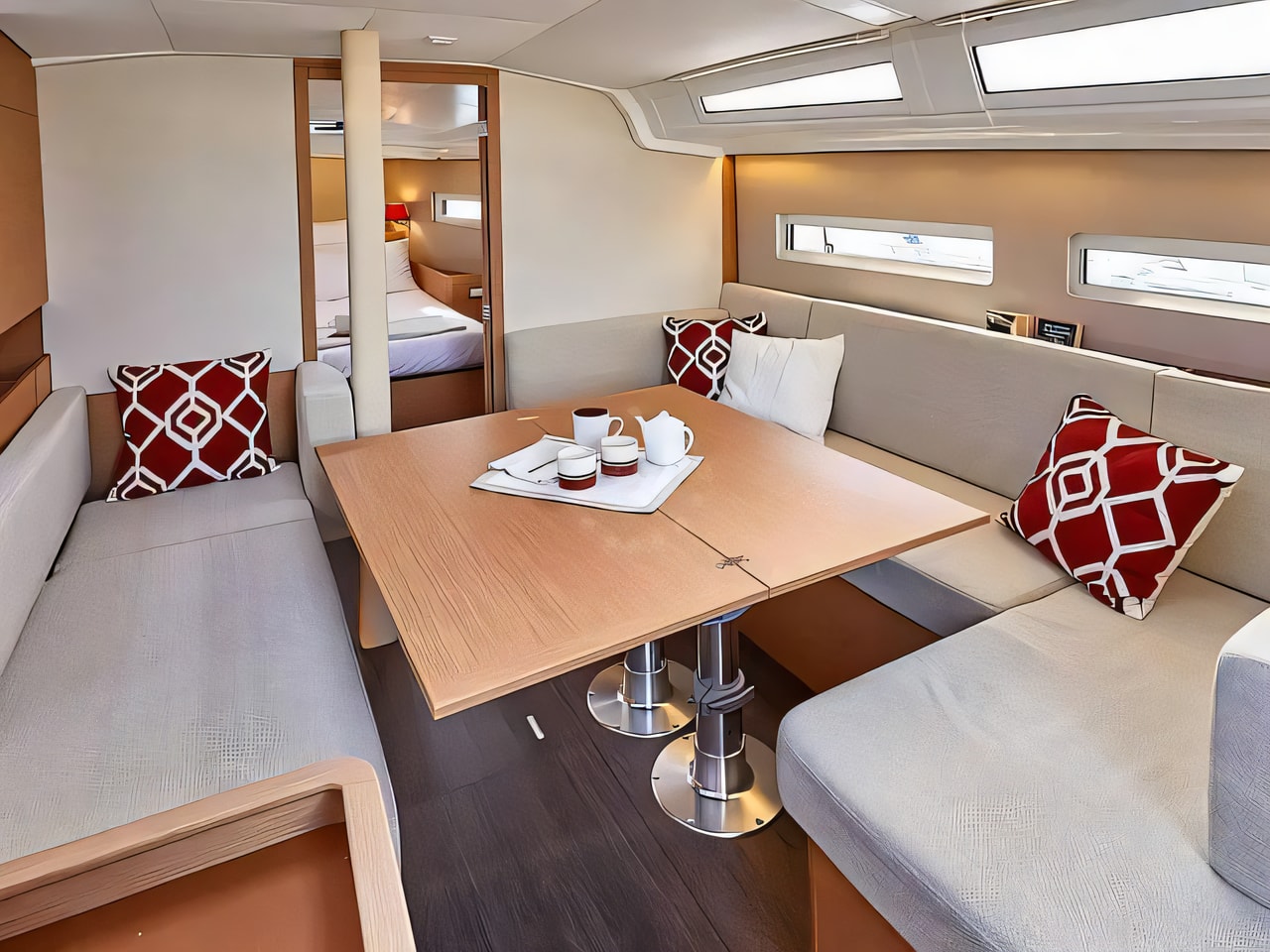 Layout of Sunsail 410 sail boat with 3 cabins Croatia yacht charter