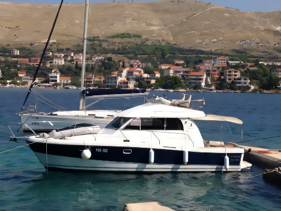 Exterior overview of Antares 10.80 motor boat for charter from Rogoznica Marina Frapa in the Sibenik sailing area Croatia