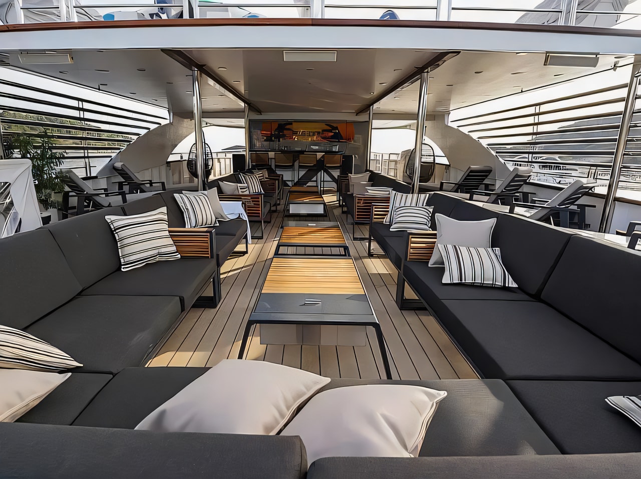 Layout of Motoryacht Freedom motoryacht with 1 cabins Croatia yacht charter