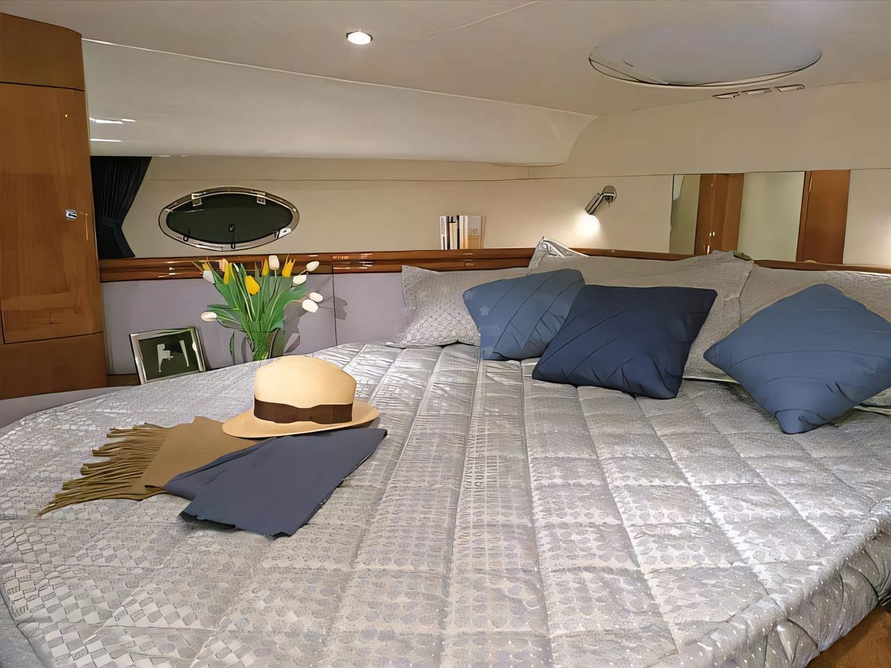 Phantom 40 yacht layout 2 cabins Croatia charter