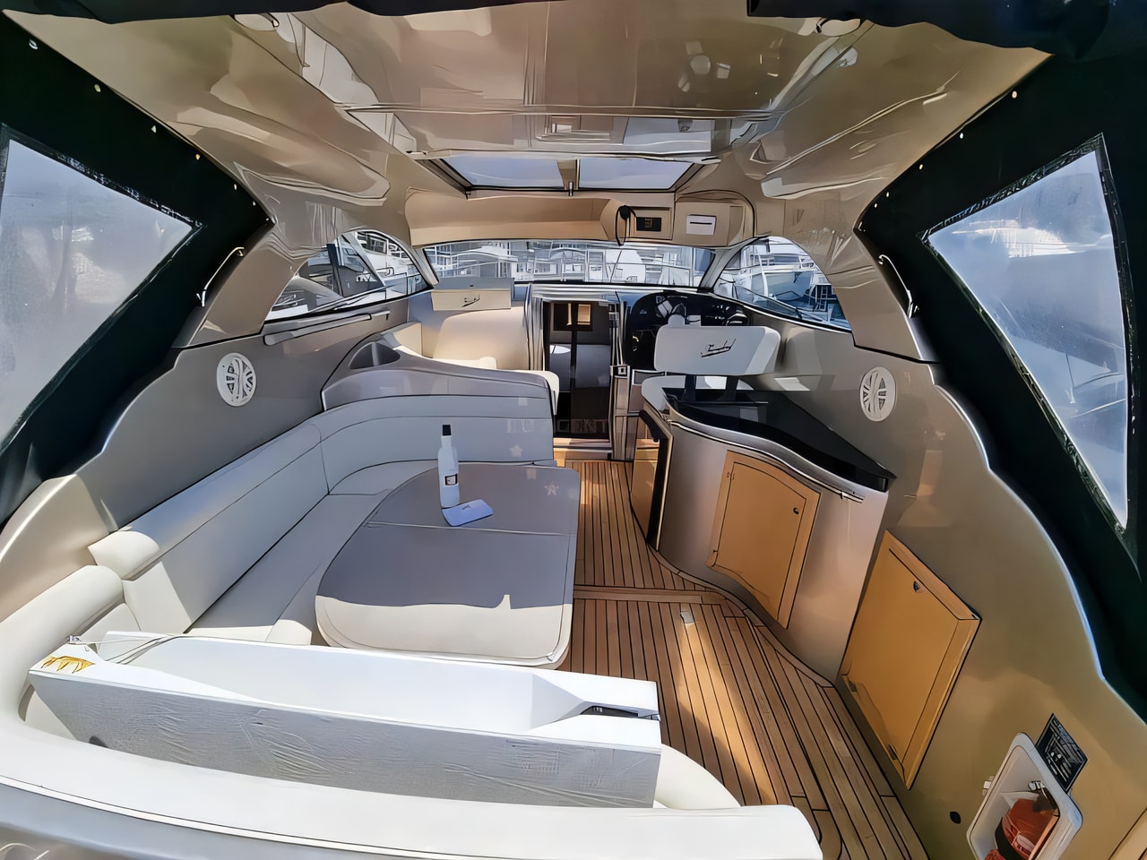 Layout of MIRAKUL 30 motor boat with 2 cabins Croatia yacht charter
