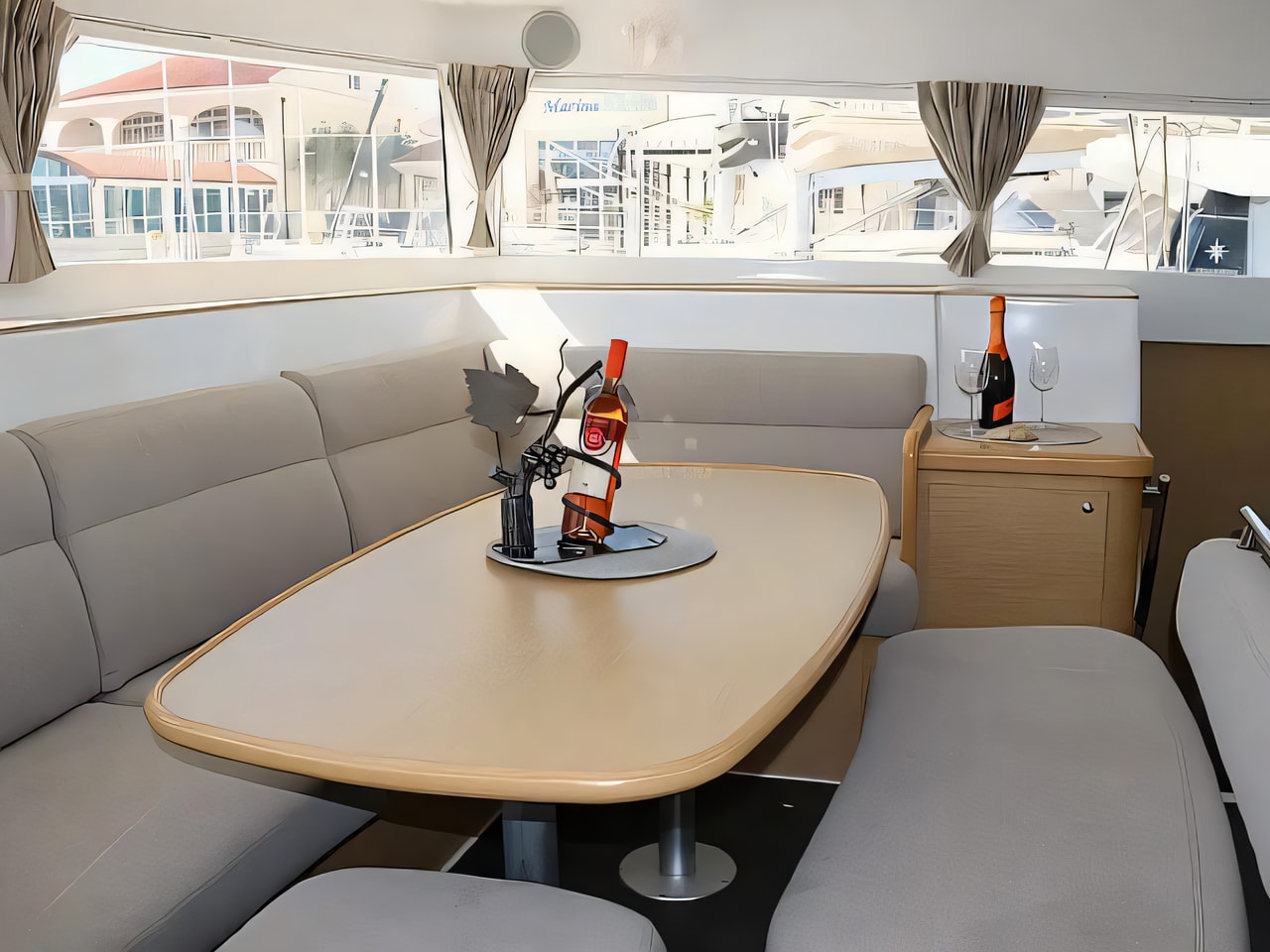 Layout of Lagoon 421 catamaran with 3 cabins Croatia yacht charter