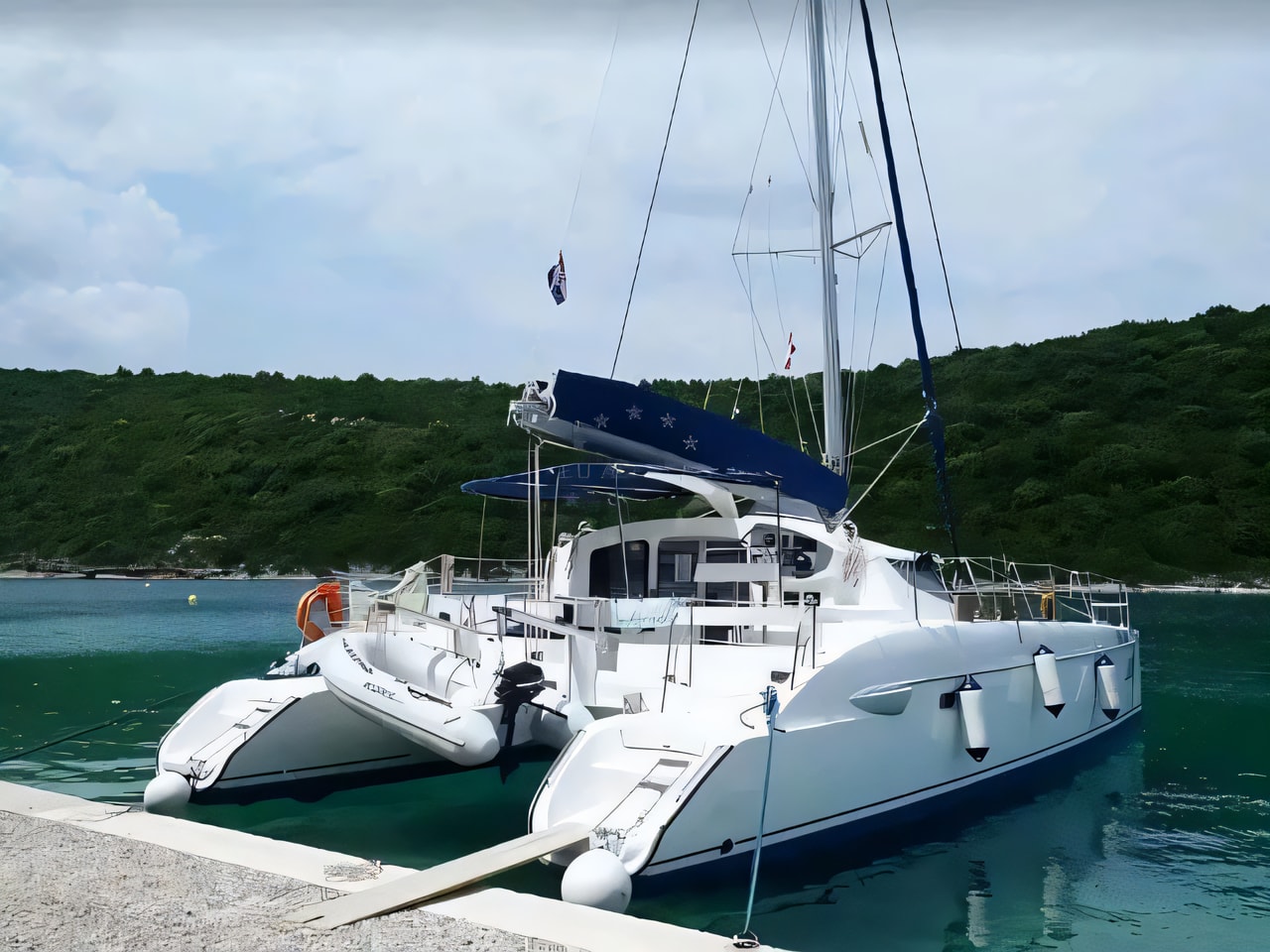 Exterior overview of Lavezzi 40 catamaran for charter from Krk Marina Punat in the Istria / Kvarner sailing area Croatia