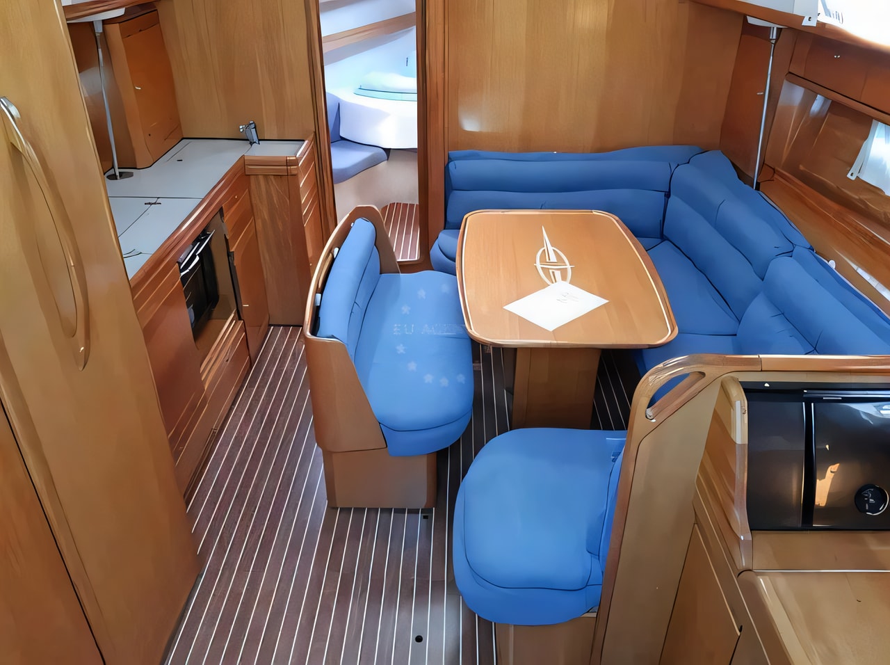Layout of Bavaria 39 Cruiser sail boat with 3 cabins Croatia yacht charter
