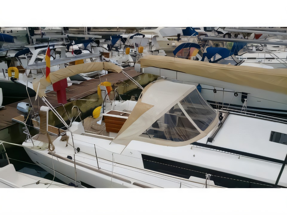 Exterior overview of Dufour 410 (3c-2h) sail boat for charter from Kastela Gomilica Marina in the Sibenik sailing area Croatia