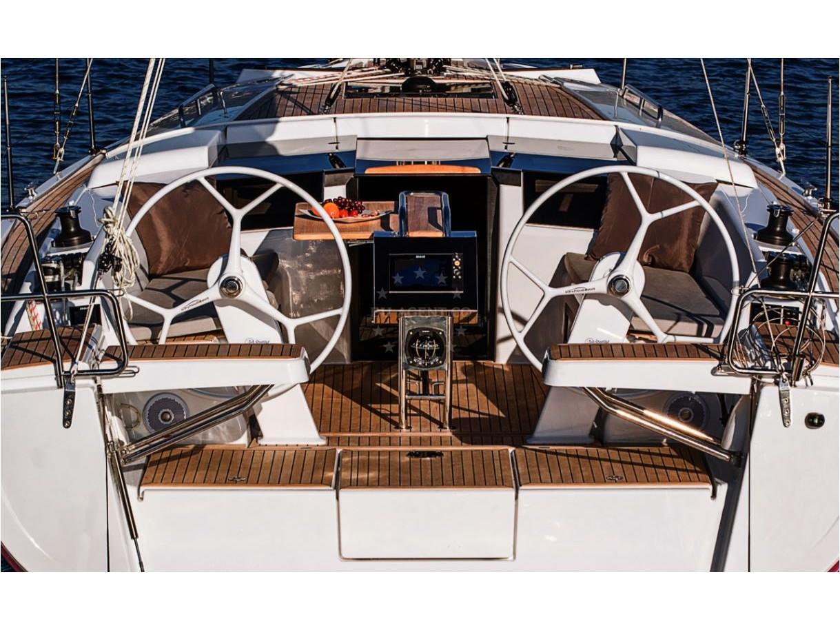Exterior overview of Hanse 388 sail boat for charter from Pirovac Marina in the Kornati sailing area Croatia